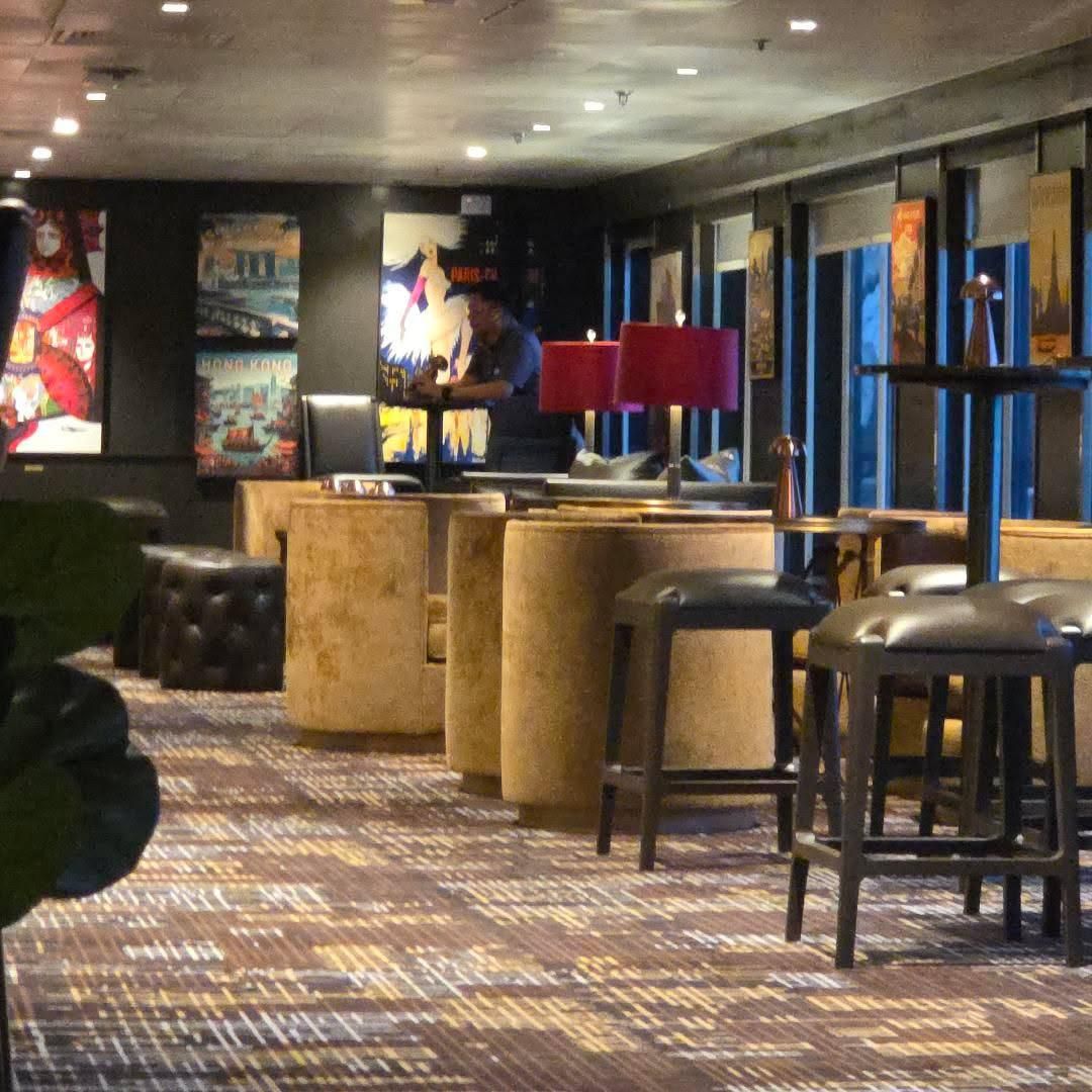 World Legacy by World Cruises — Illusion Lounge